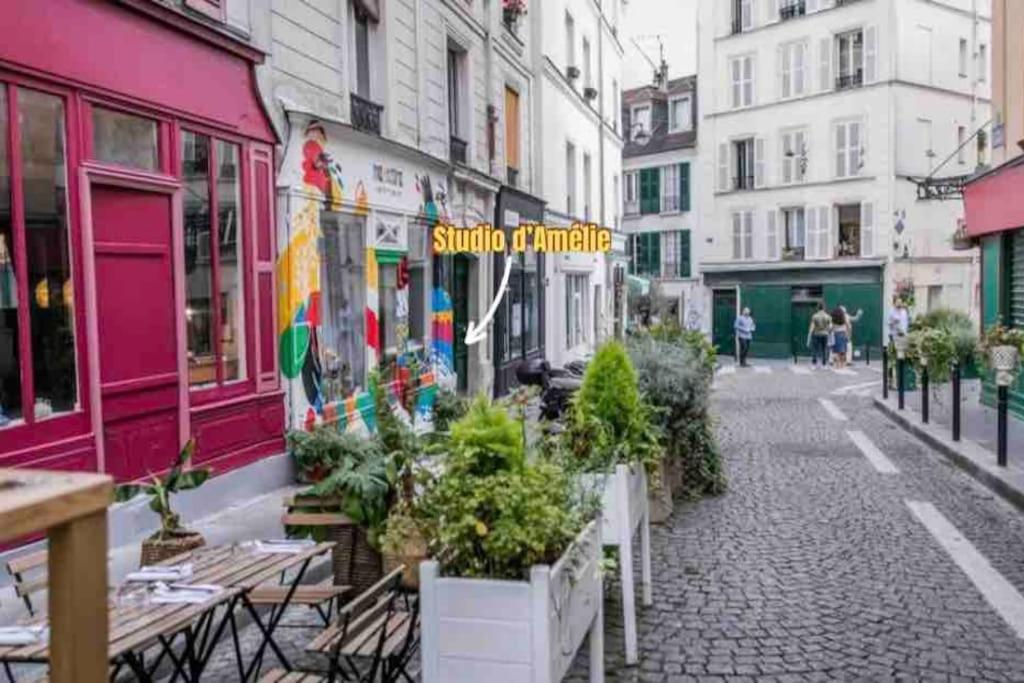 Amelie Poulain Studio In Heart Of Montmartre Paris Bagian luar foto