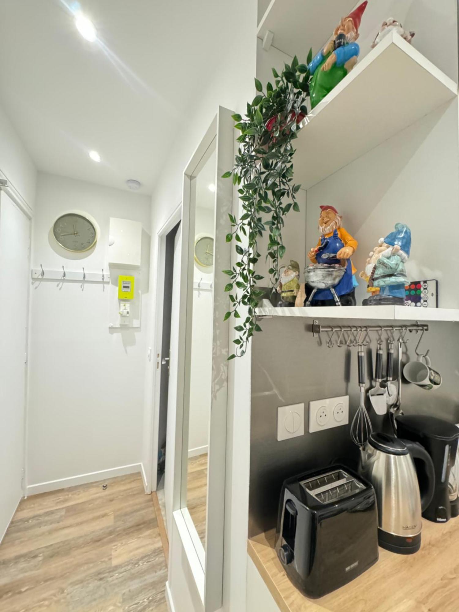 Amelie Poulain Studio In Heart Of Montmartre Paris Bagian luar foto